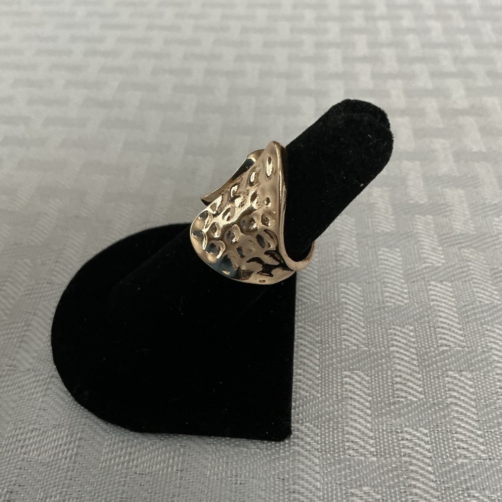 Wide Cuff Gold Tone Ring - Picture 2 of 4